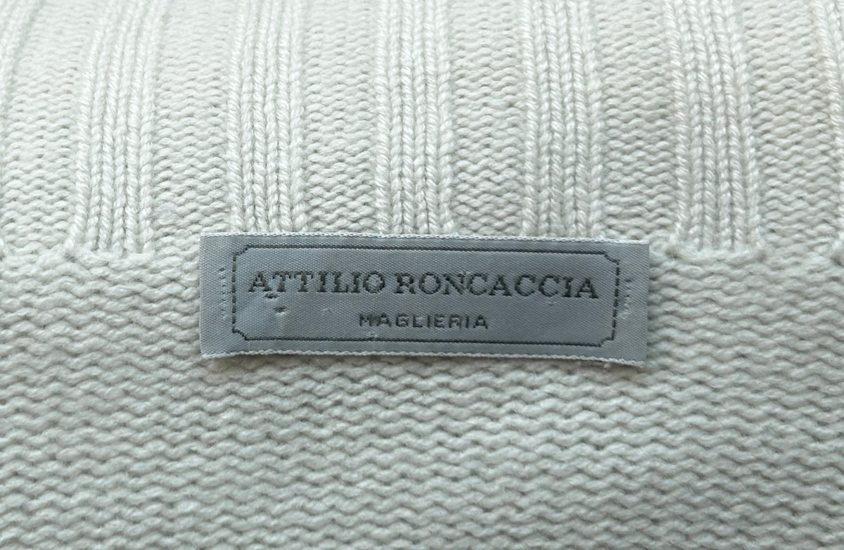 Attilio Roncaccia, Italy 100% cashmere, women M, NP: ca. 300€